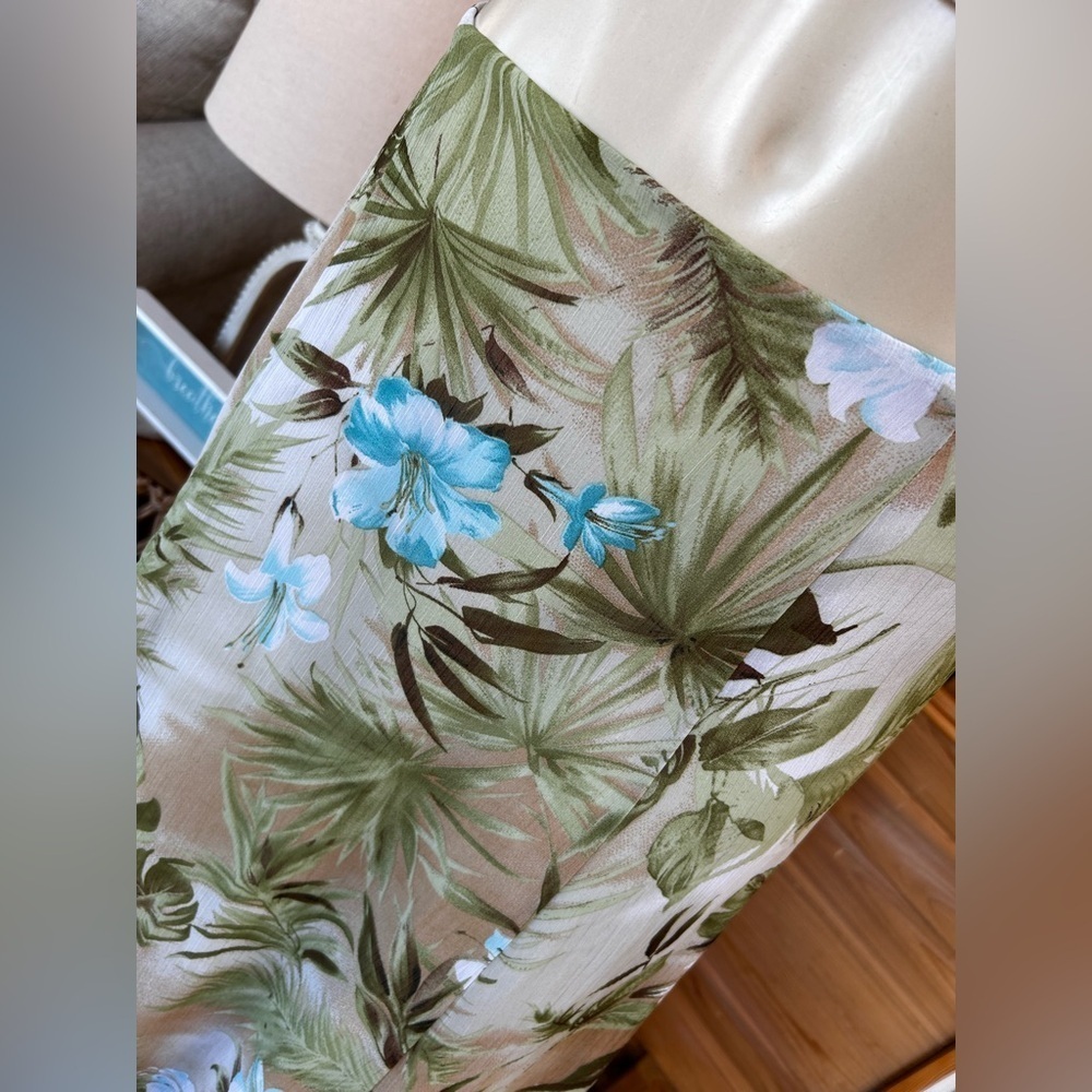Unknown brand size 10 skirt green flower pattern pre loved long skirt - Picture 7 of 9